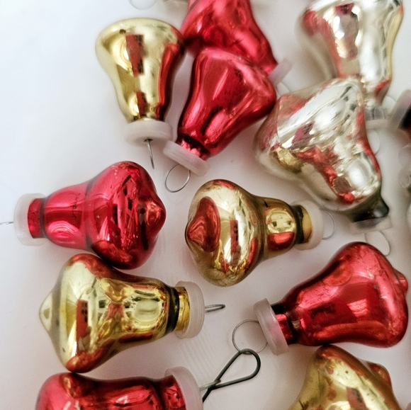 Vintage Miniature Bell Christmas Ornament Lot Red Gold Silver - Picture 5 of 6